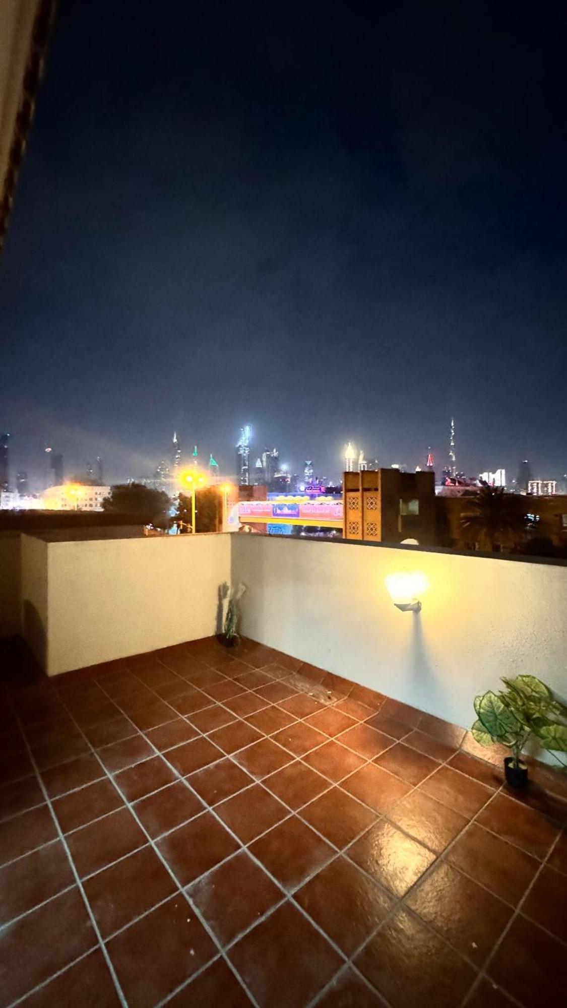 White House Hotel Dubai Exterior photo